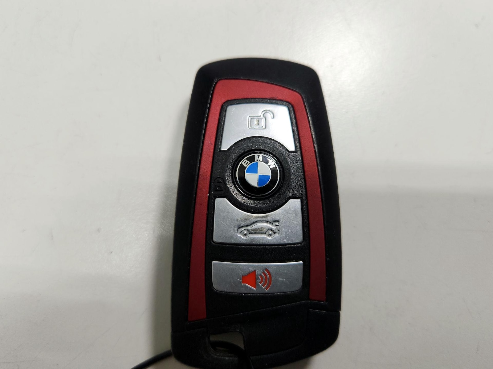 2018 BMW 3 Series 330e - Photo 25