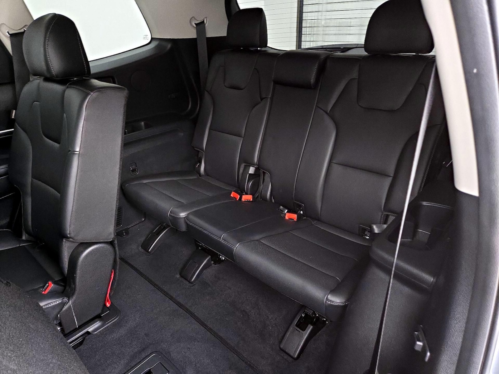 2024 Kia Telluride LX - Photo 22