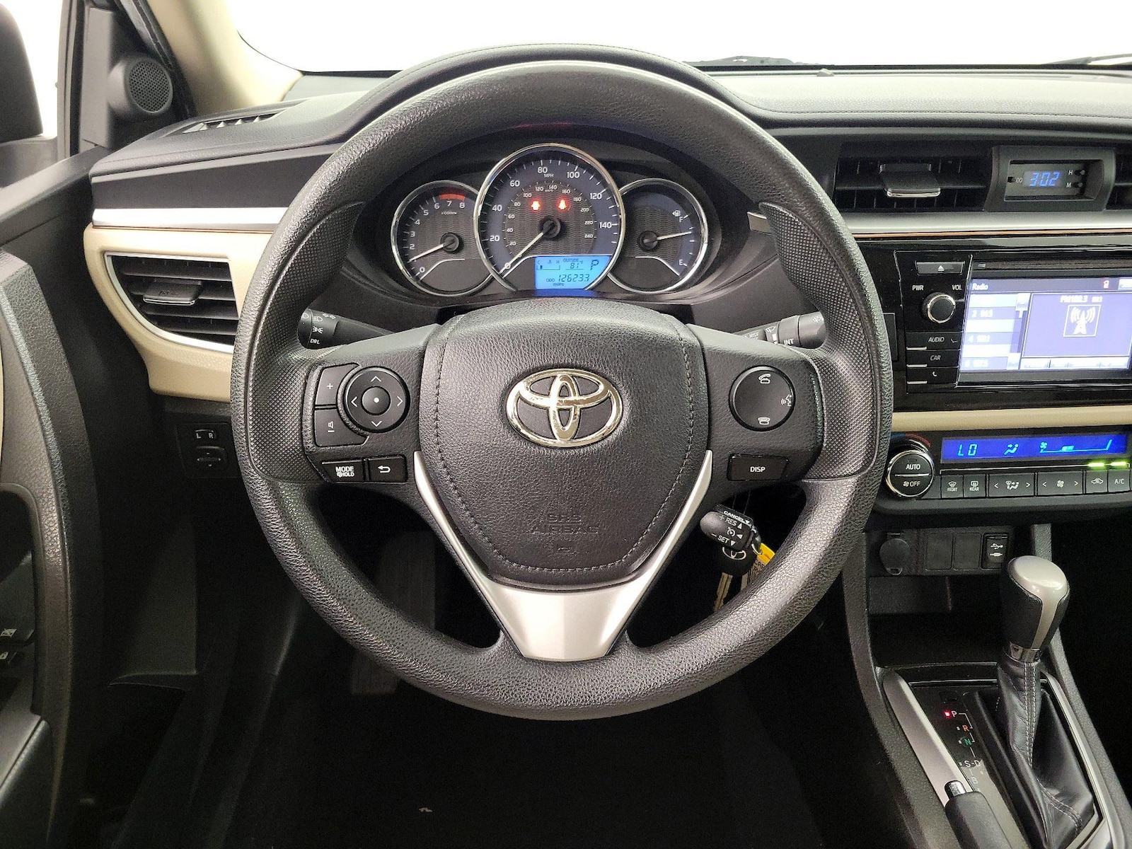 2016 Toyota Corolla LE - Photo 11