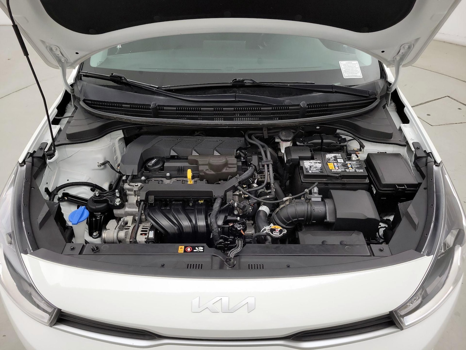 2023 Kia Rio LX - Photo 22