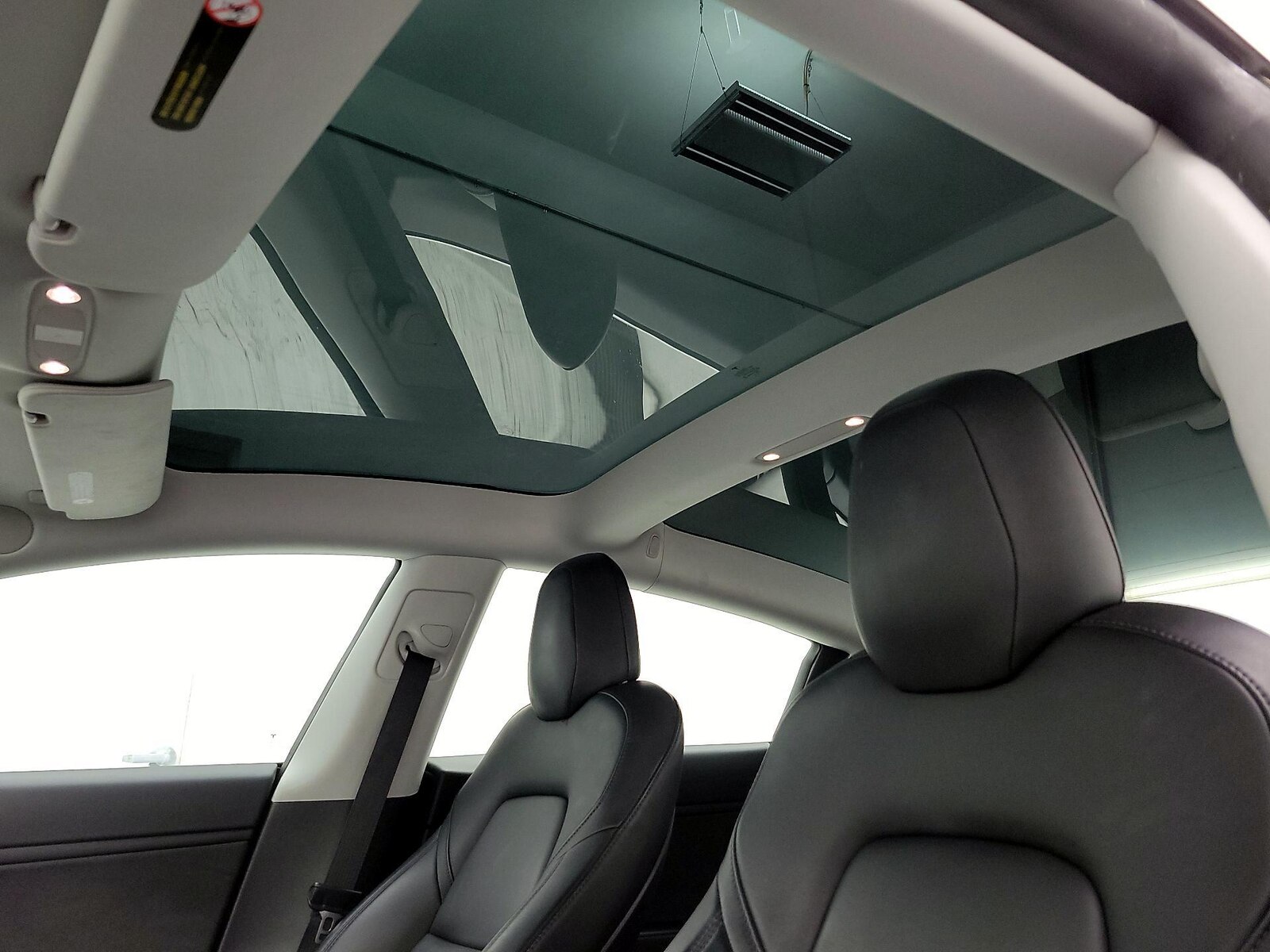 Skylight(s) & Overhead Airbags