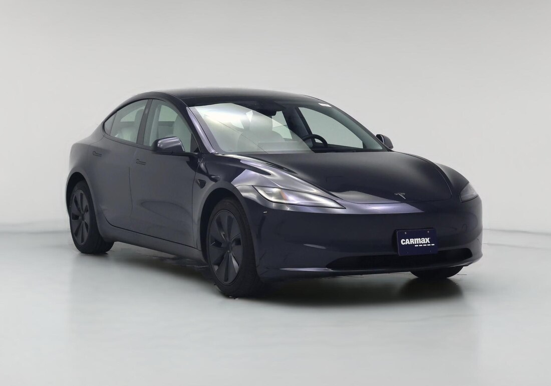 2024 Tesla Model 3 Long Range Rear-Wheel Drive in Gray — CarMax photo