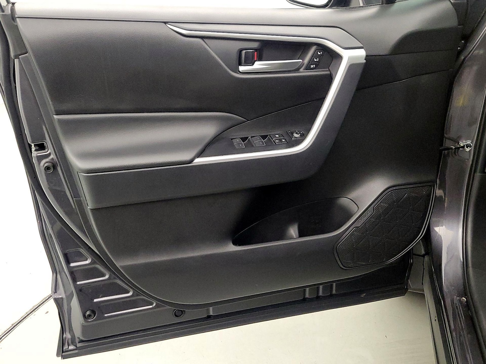 2024 Toyota RAV4 XLE Premium - Photo 13