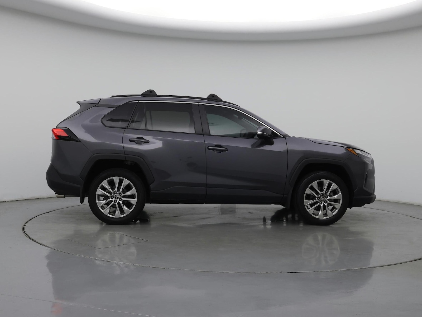 2024 Toyota RAV4 XLE Premium - Photo 8