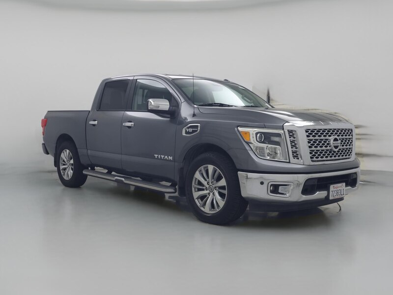 2017 Nissan Titan SL