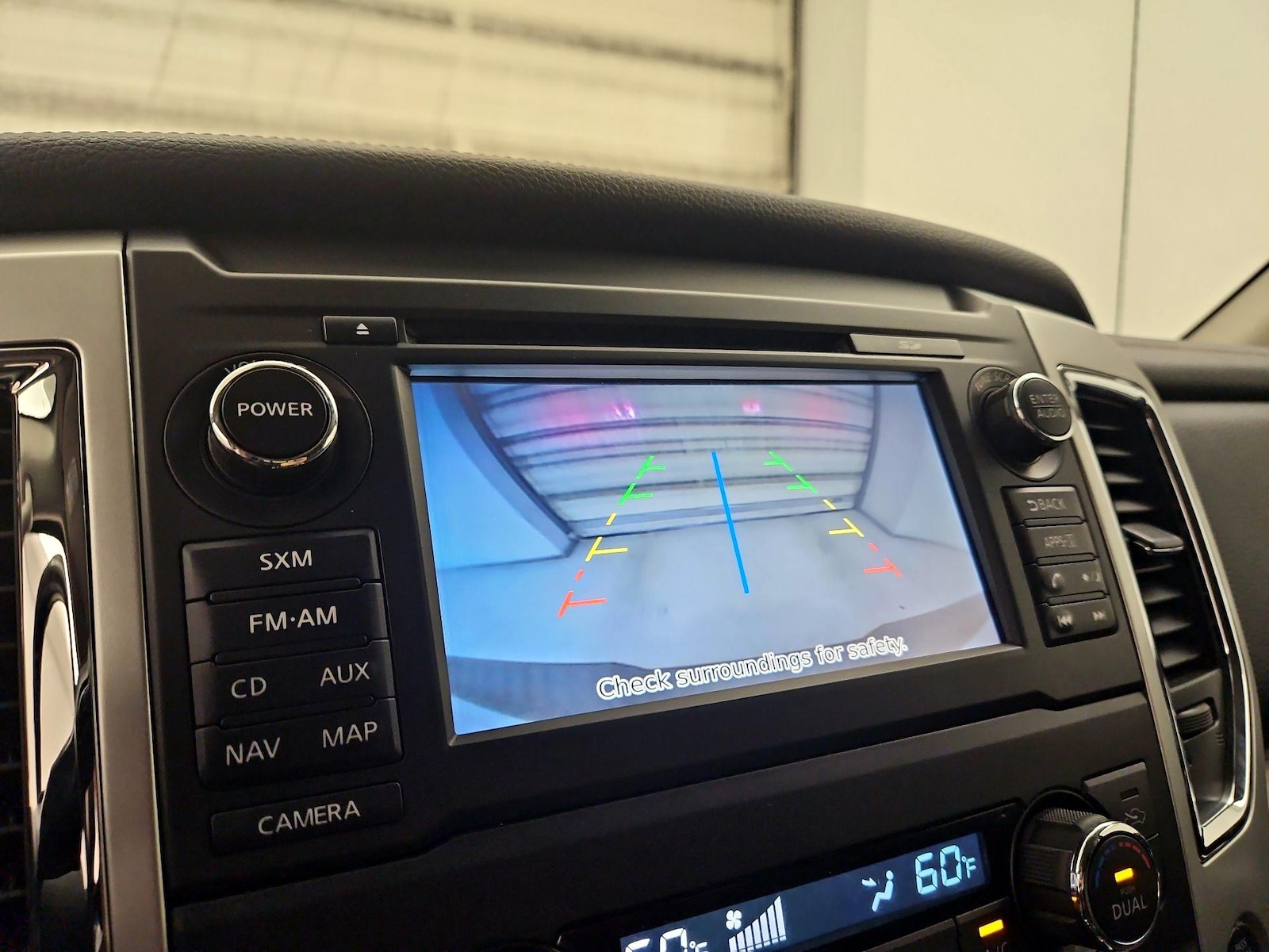 2017 Nissan Titan SL - Photo 16