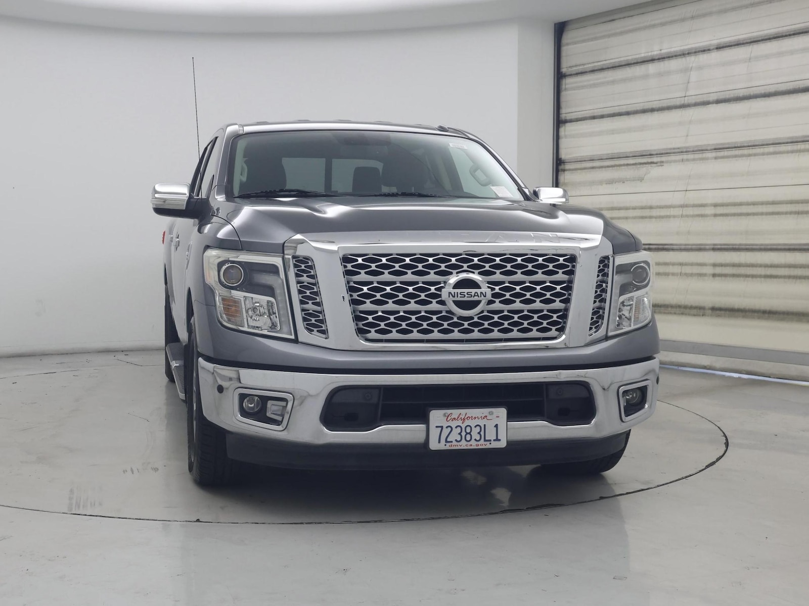 2017 Nissan Titan SL - Photo 6