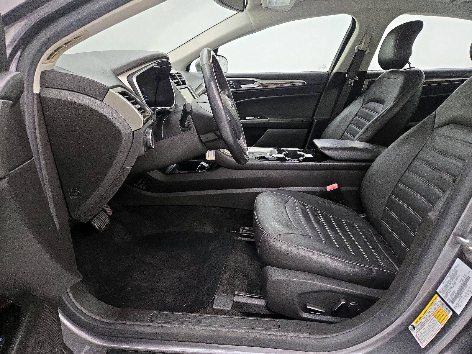 Power Seat(s) & Side Airbags