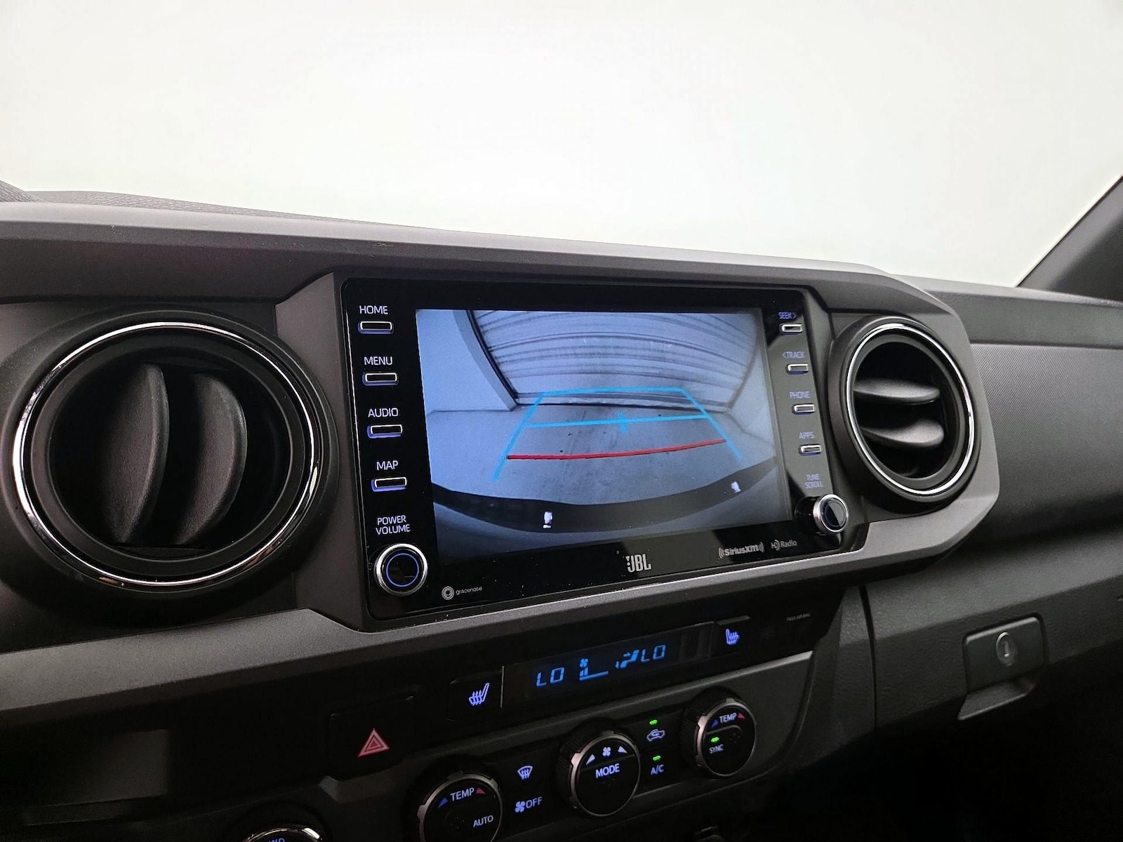 2021 Toyota Tacoma TRD Sport - Photo 16