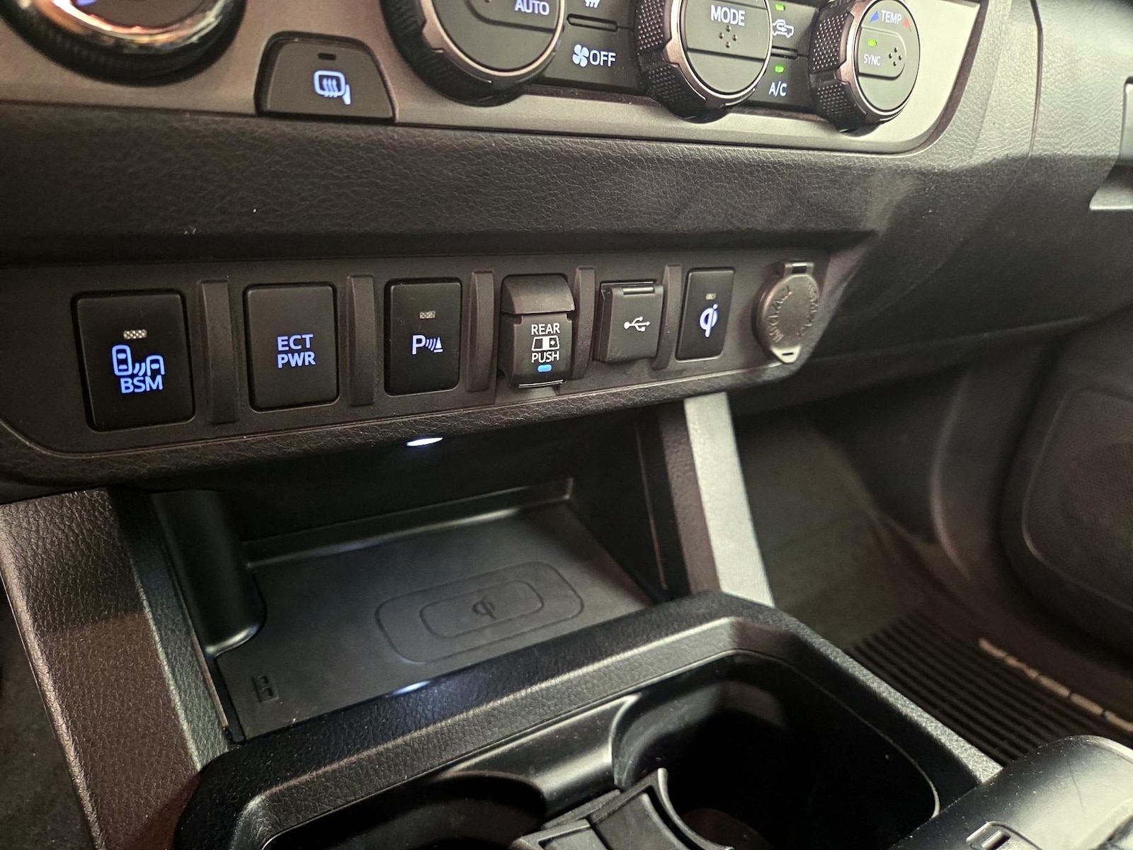 2021 Toyota Tacoma TRD Sport - Photo 20