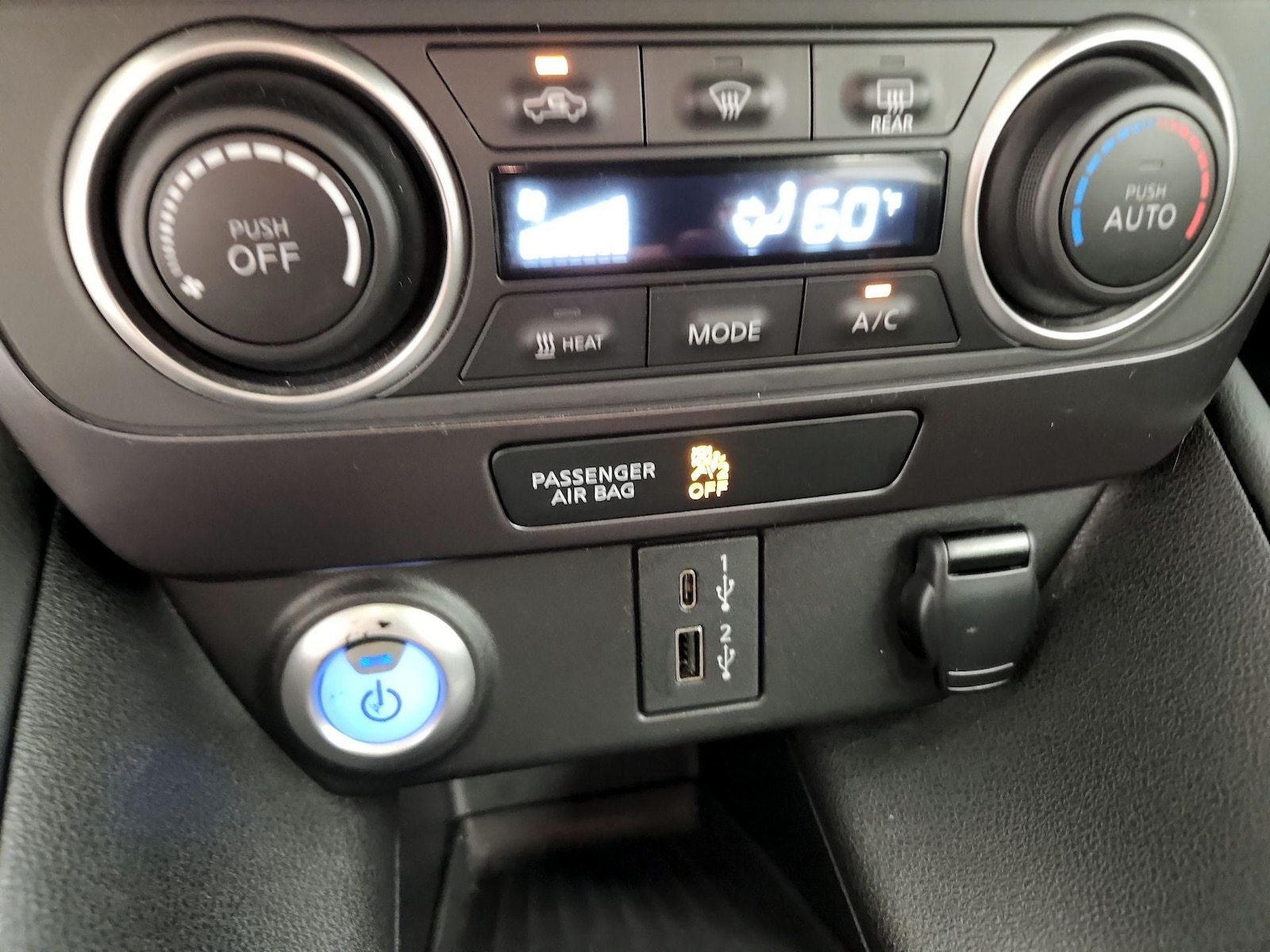 2022 Nissan LEAF S - Photo 17