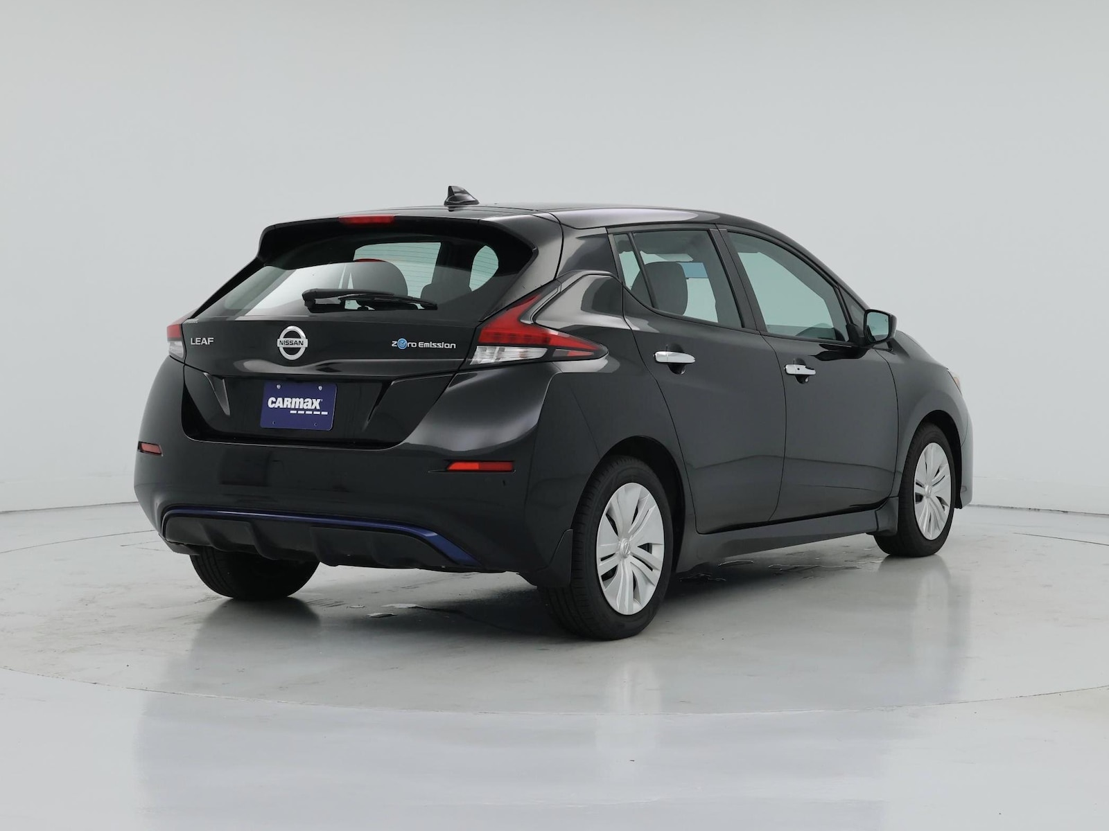 2022 Nissan LEAF S - Photo 9