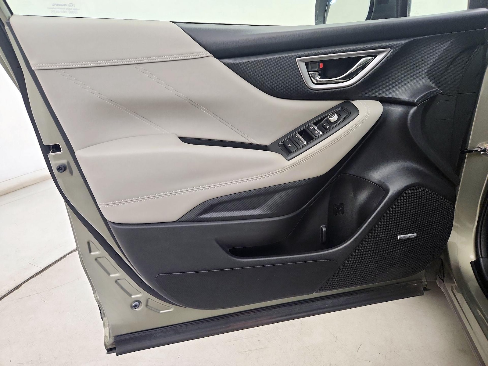 2021 Subaru Forester Limited - Photo 11