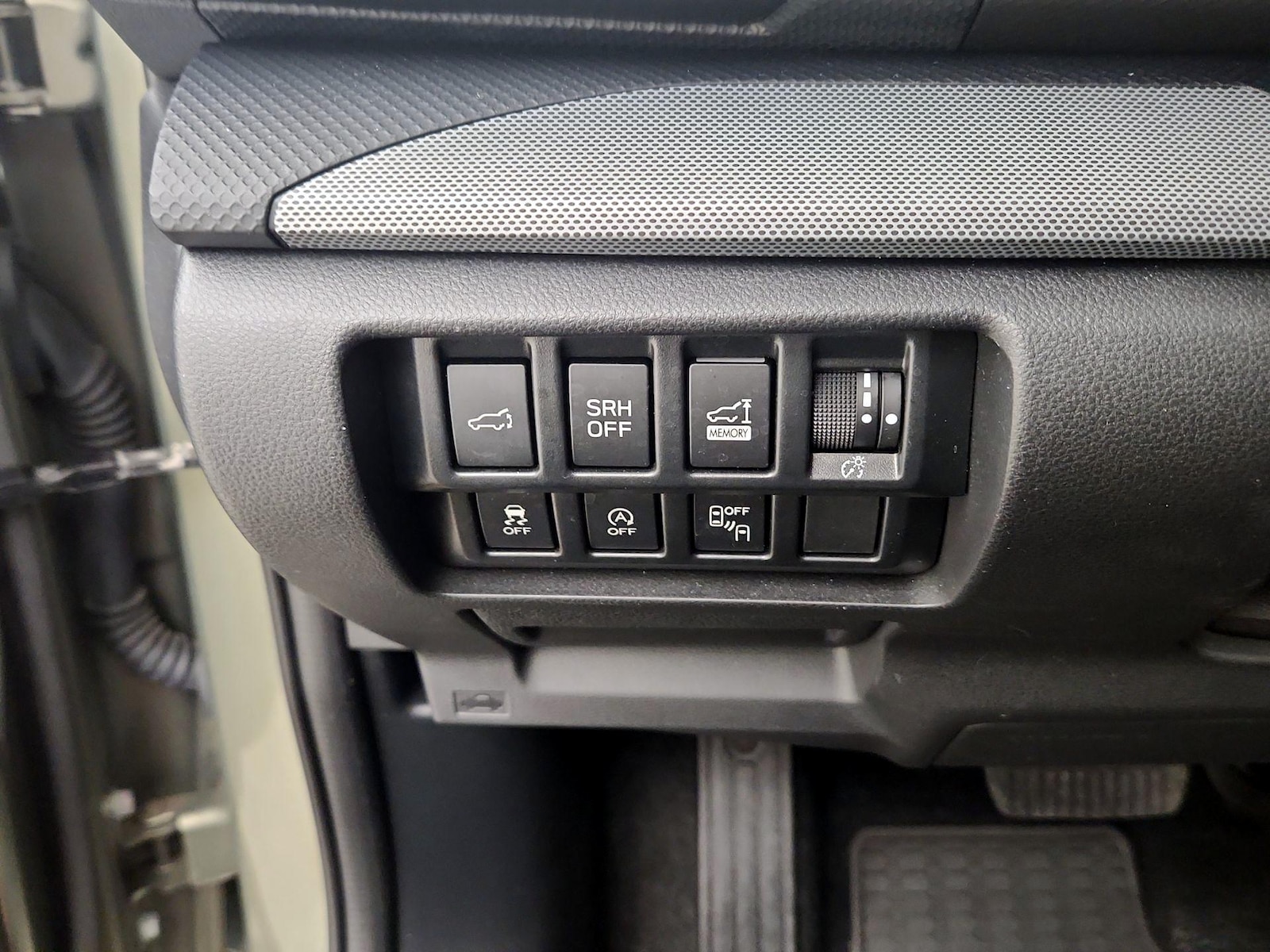 2021 Subaru Forester Limited - Photo 12