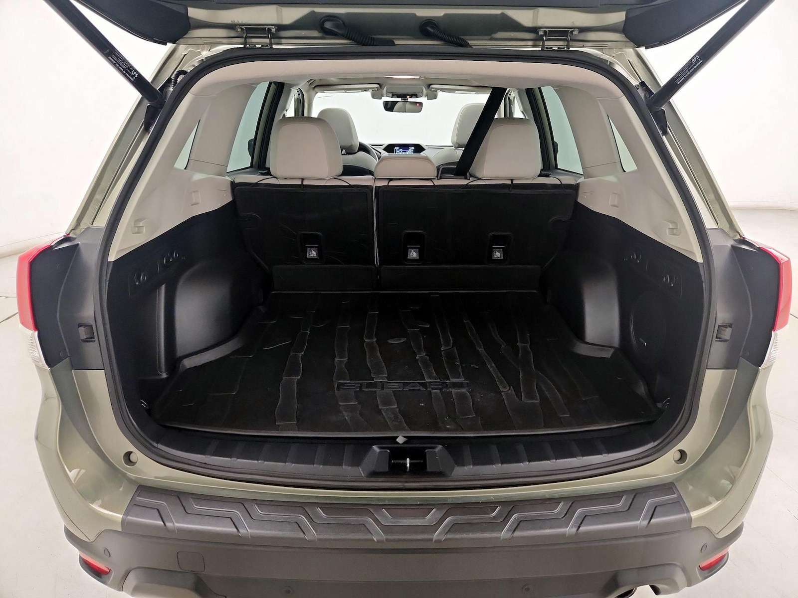 2021 Subaru Forester Limited - Photo 21