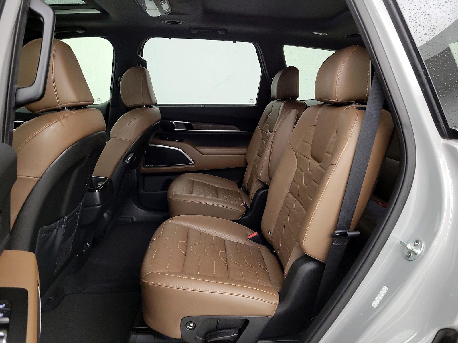 Rear Air Conditioning