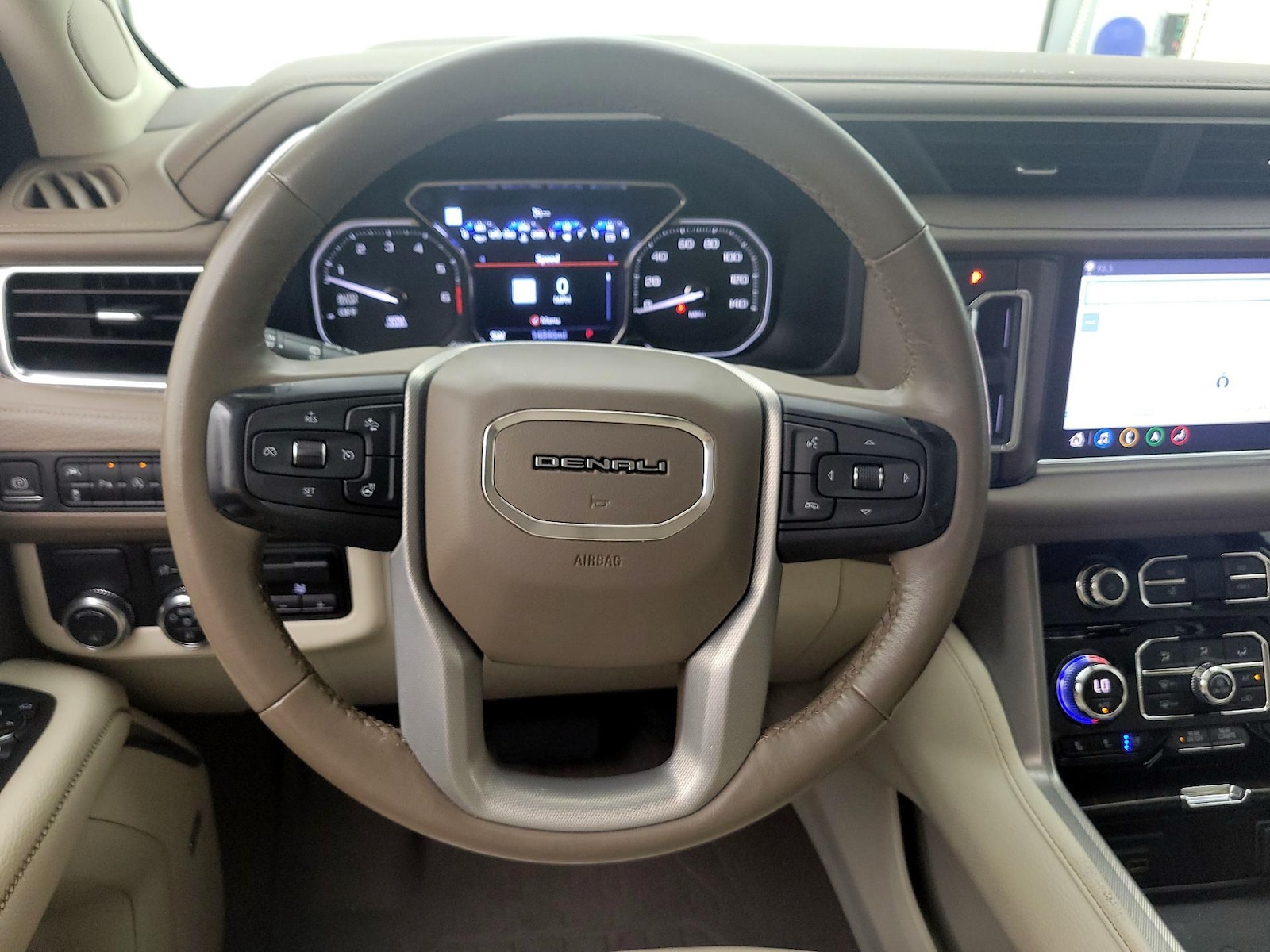 2021 GMC Yukon XL Denali - Photo 11
