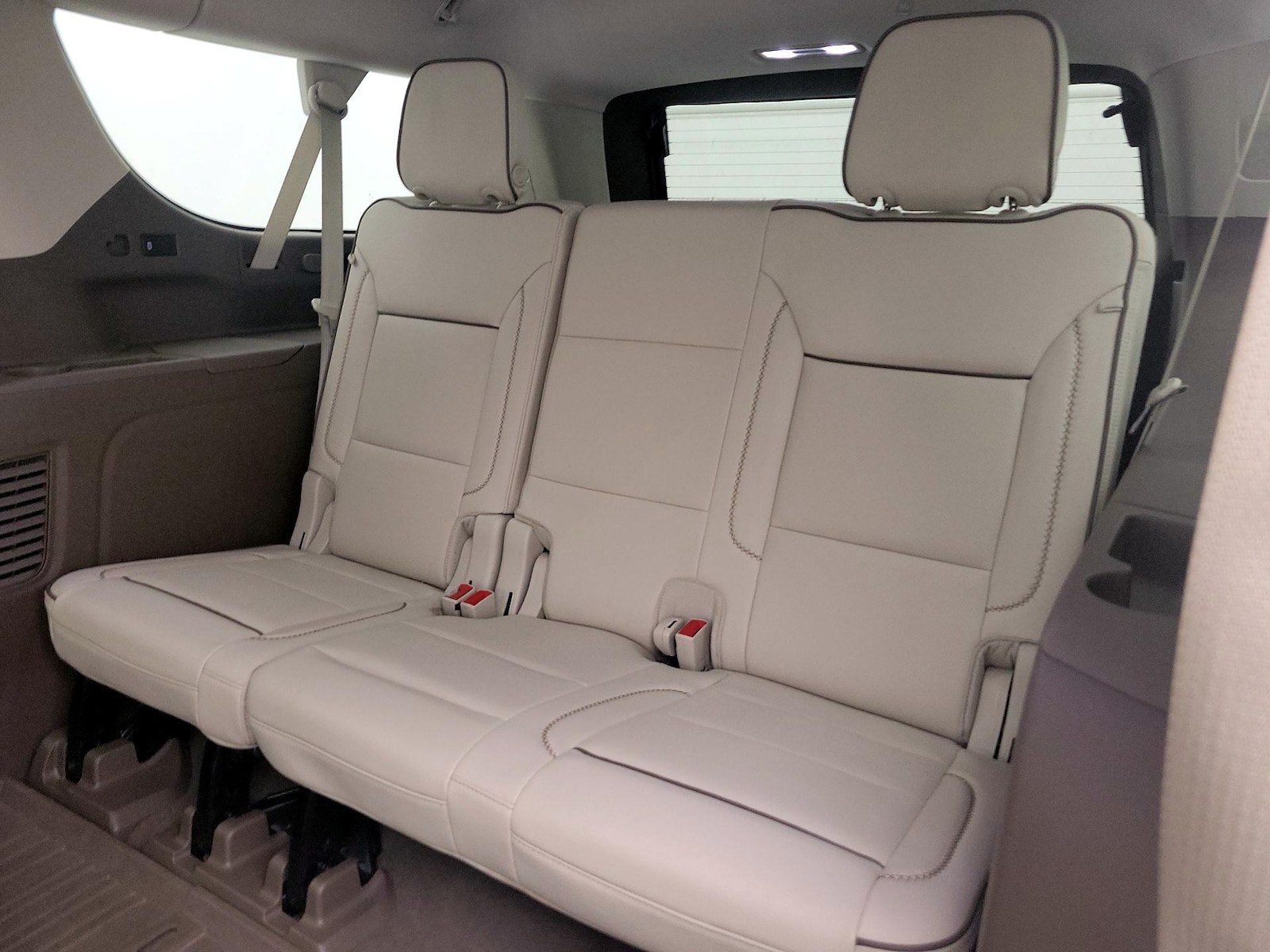 2021 GMC Yukon XL Denali - Photo 23