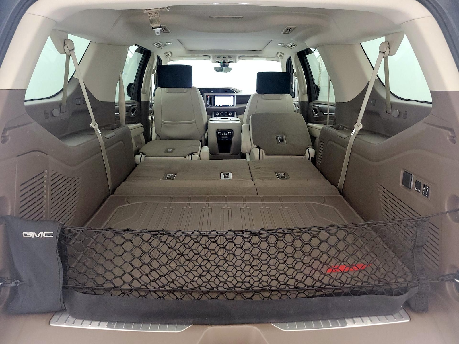 2021 GMC Yukon XL Denali - Photo 25