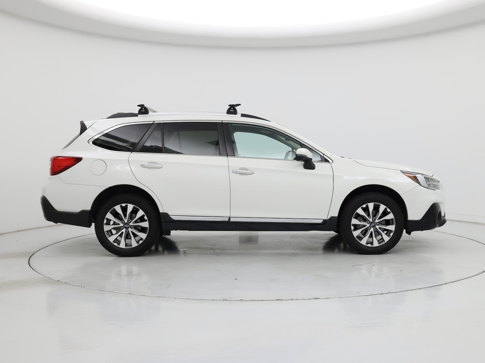 2018 Subaru Outback Touring - Photo 8