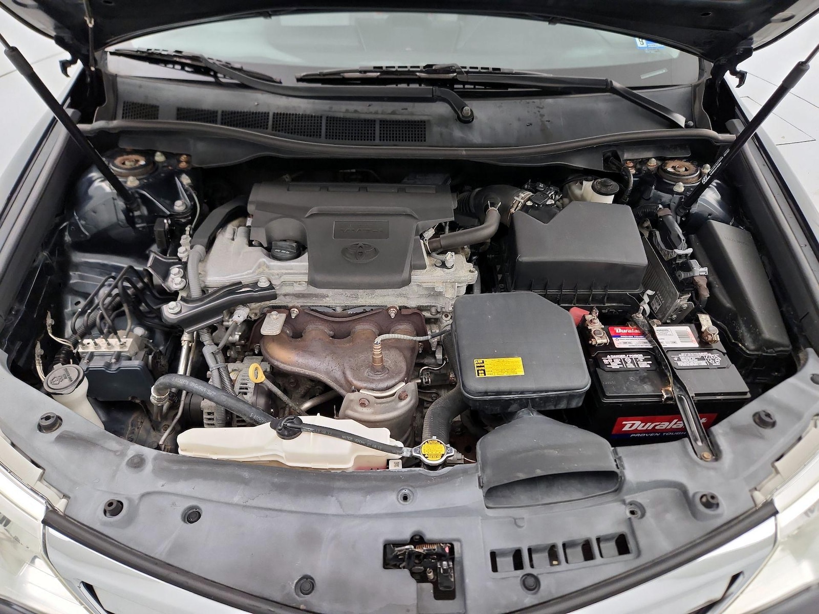 2014 Toyota Camry LE - Photo 22