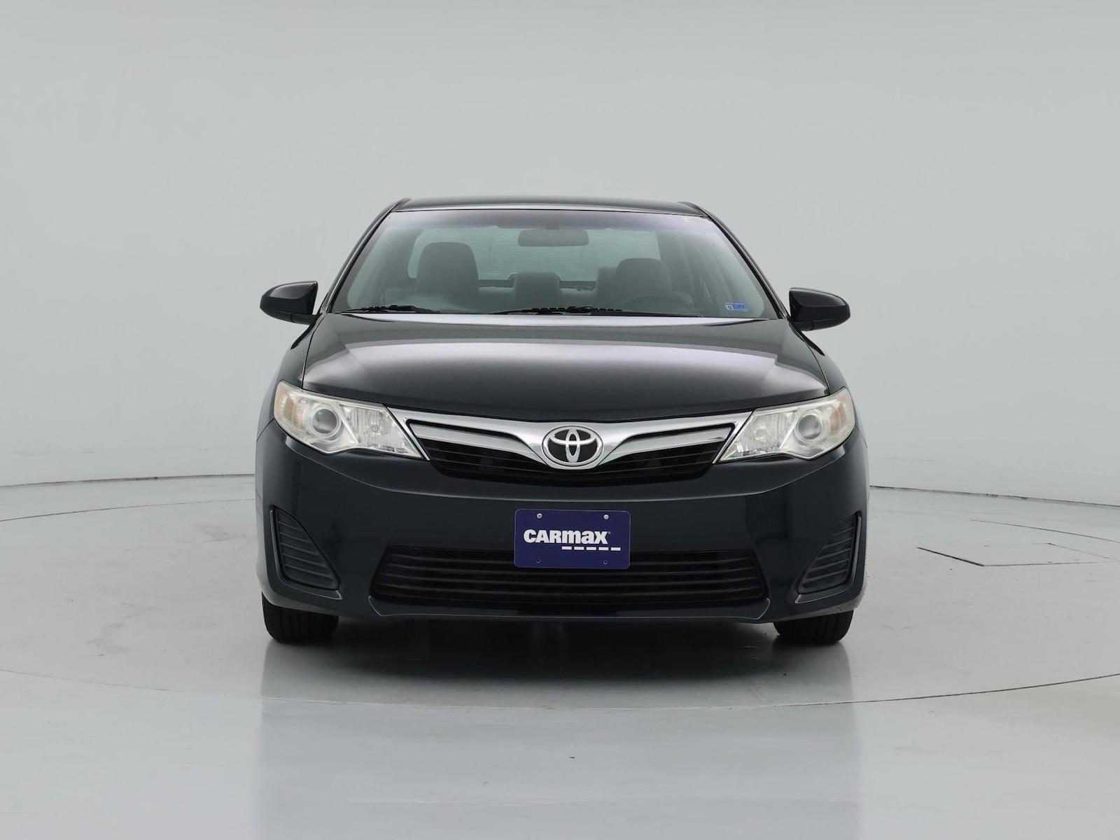 2014 Toyota Camry LE - Photo 6