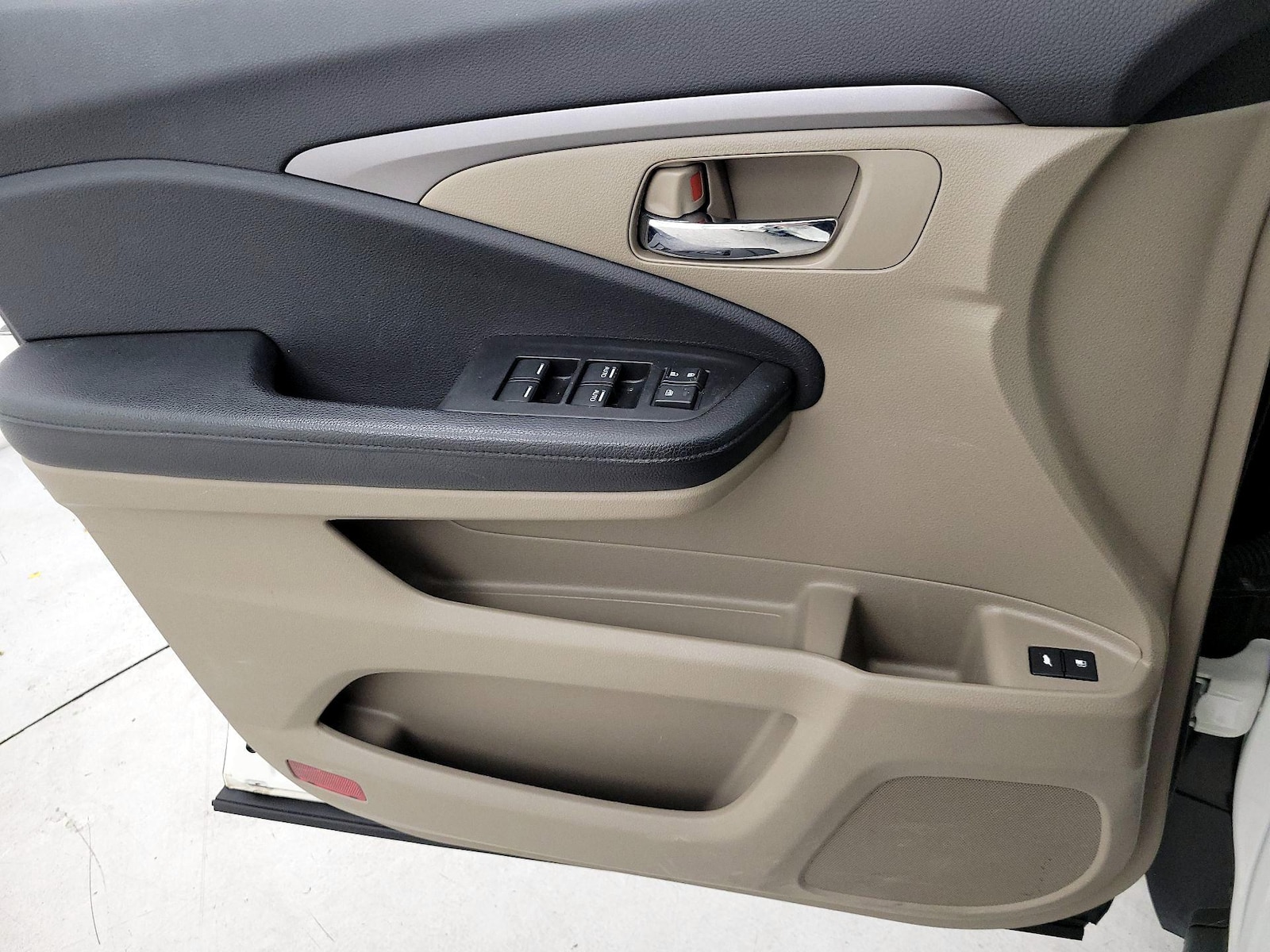 2017 Honda Pilot EX-L - Photo 13