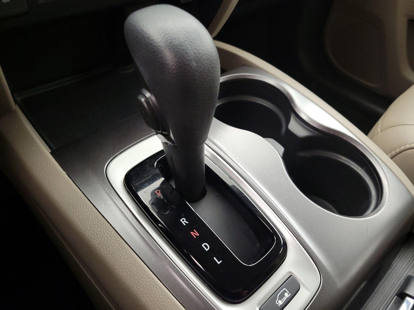 2017 Honda Pilot EX-L - Photo 18