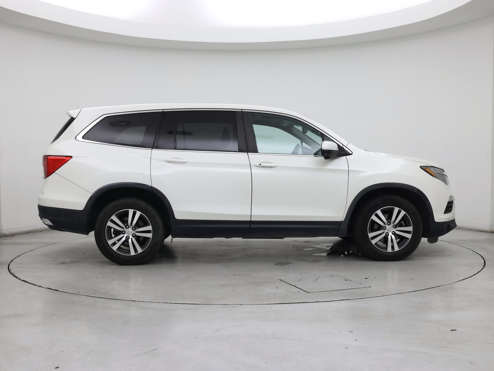 2017 Honda Pilot EX-L - Photo 8