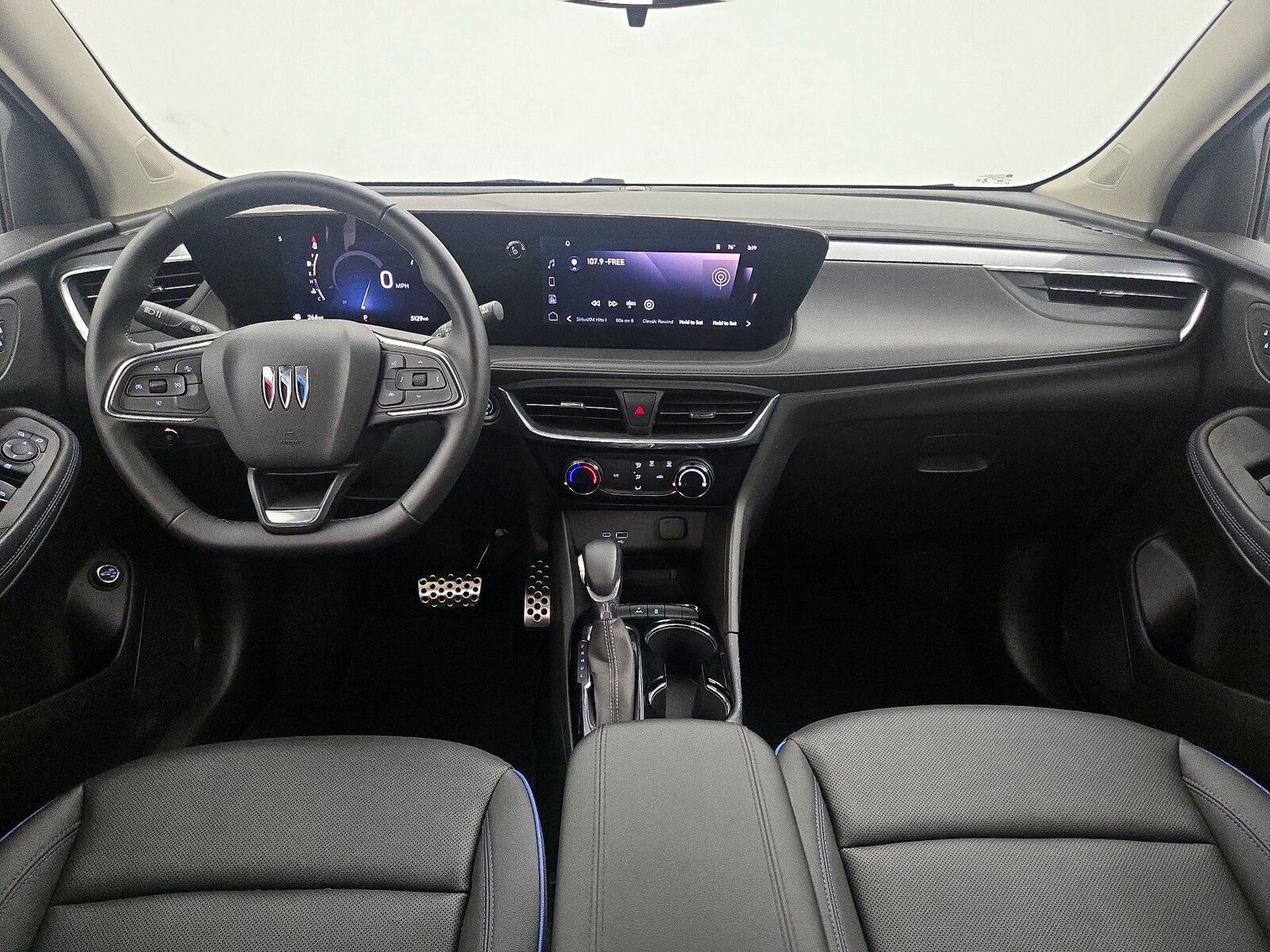 Apple CarPlay® & Android Auto™