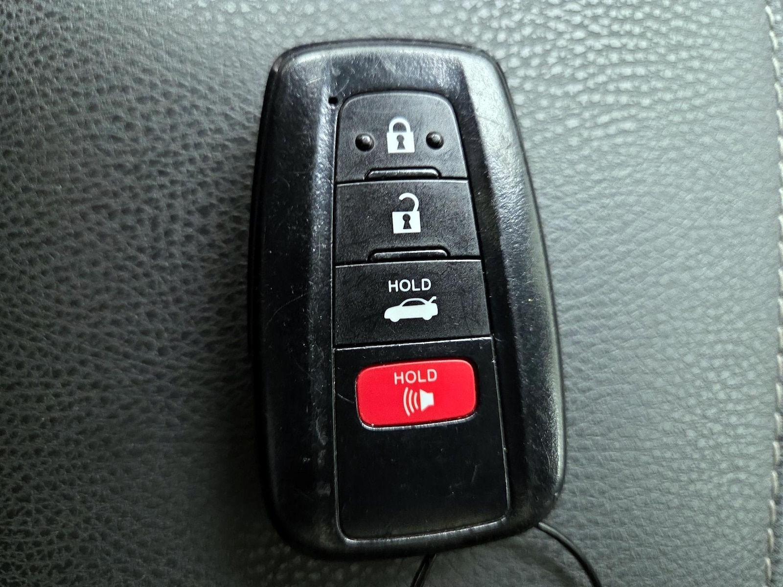 2019 Toyota Camry XSE - Photo 23