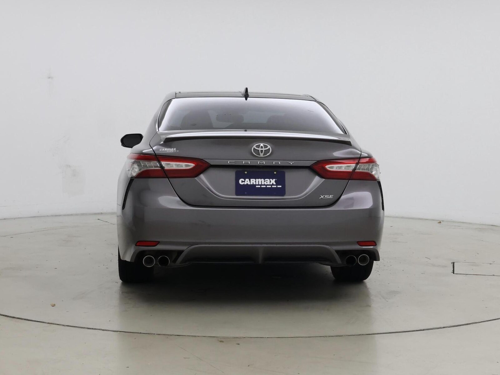 2019 Toyota Camry XSE - Photo 7