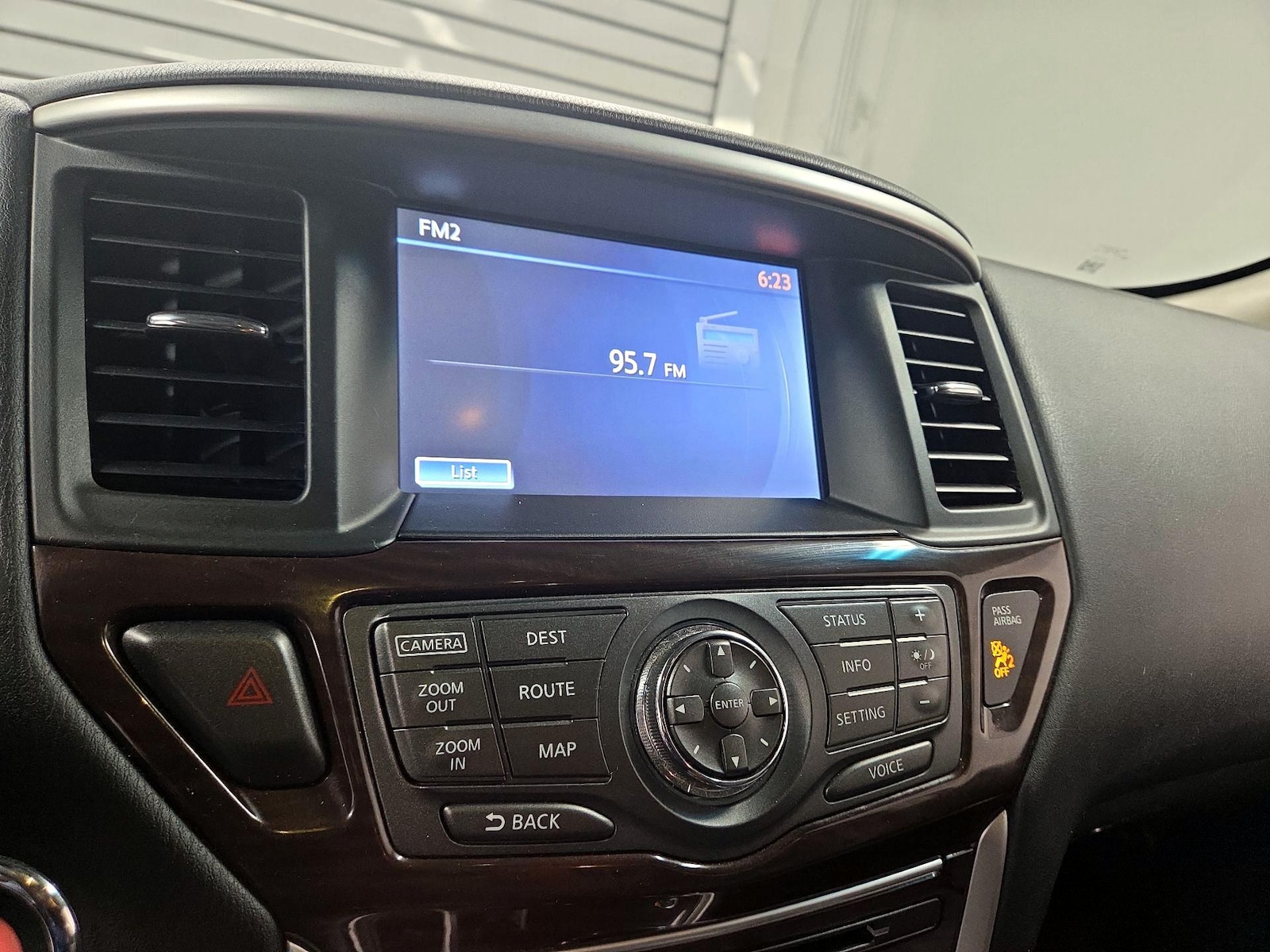 2016 Nissan Pathfinder Platinum - Photo 16