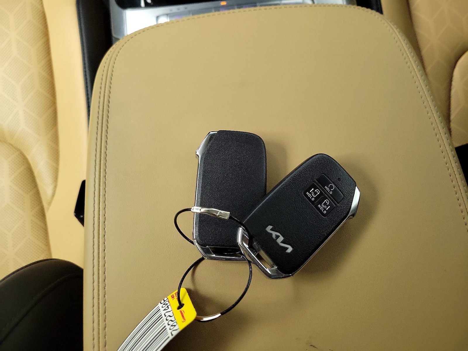 2024 Kia Carnival EX - Photo 26