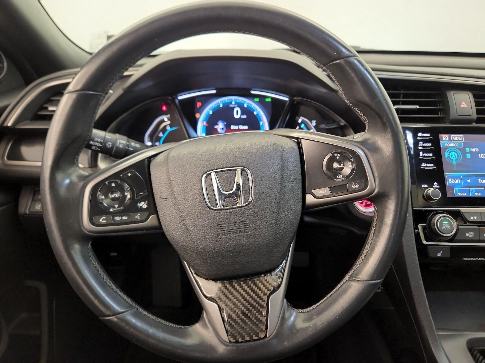 2020 Honda Civic Hatchback EX-L - Photo 11