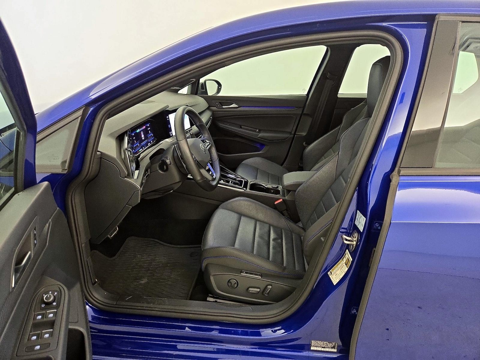 2024 Volkswagen Golf R R - Photo 12