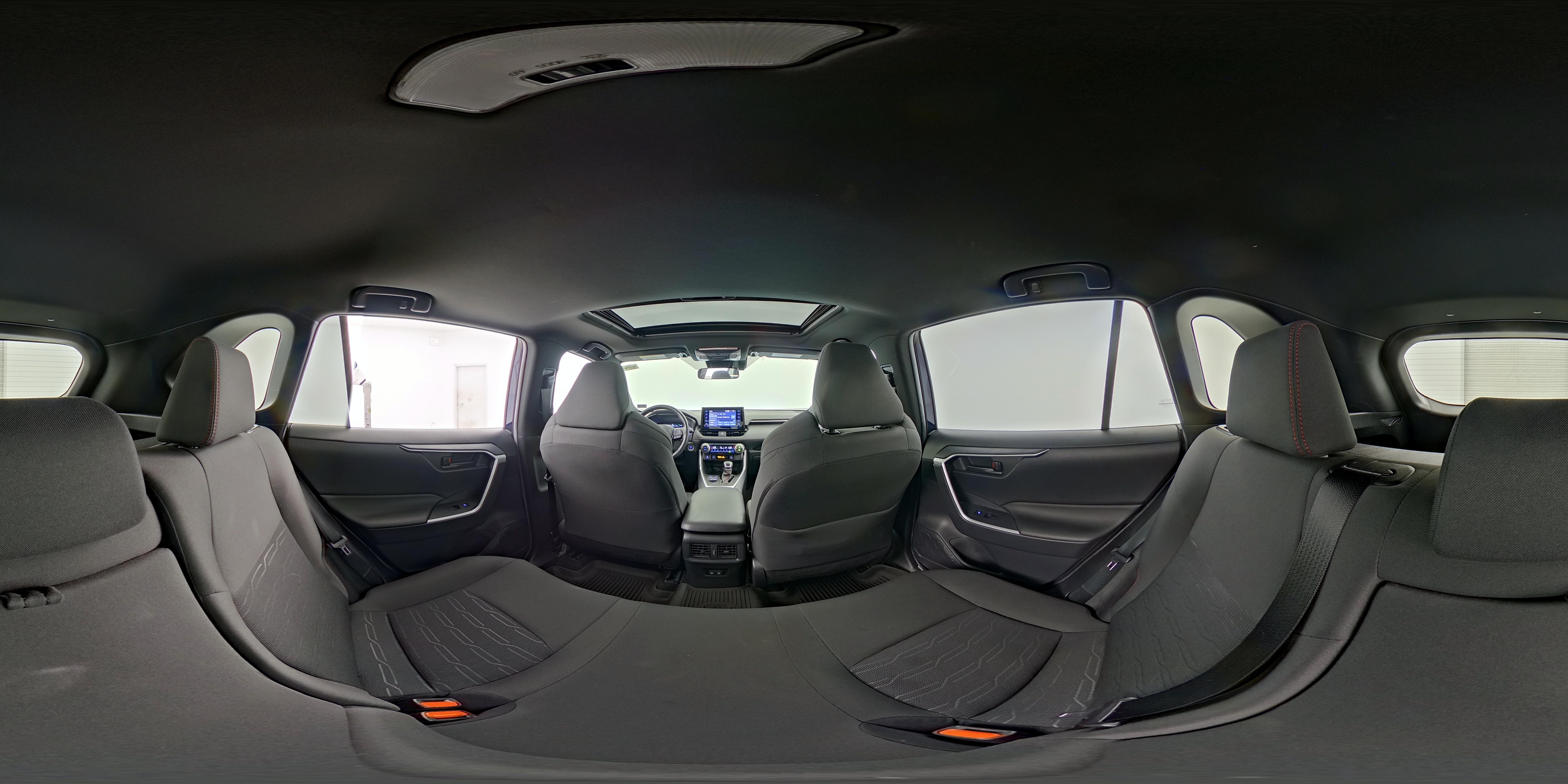 2021 Toyota RAV4 SE - Photo 26