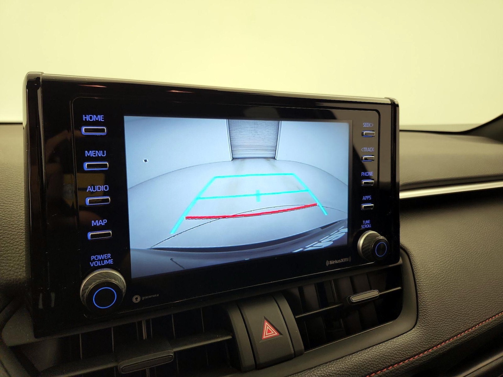 2021 Toyota RAV4 SE - Photo 15