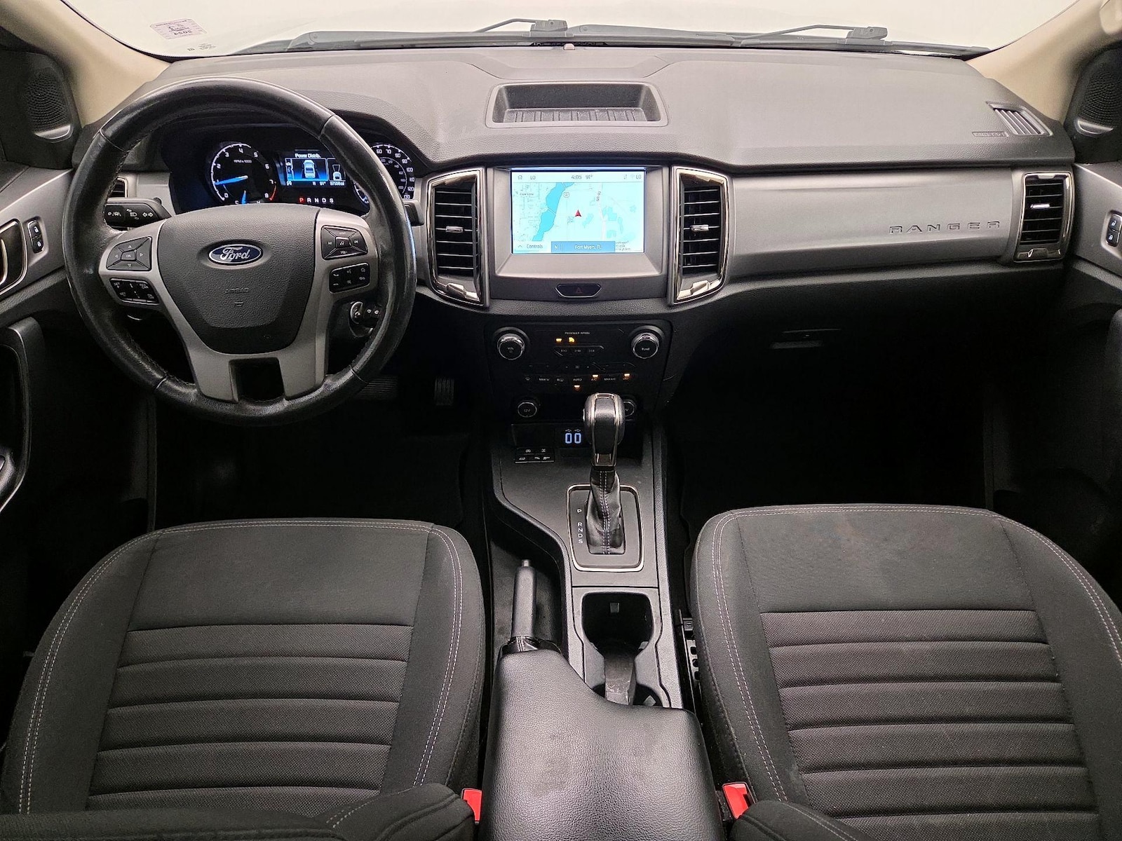 Apple CarPlay® & Android Auto™