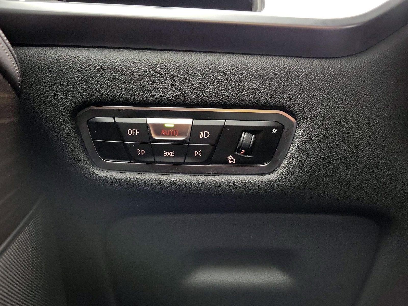 2023 BMW X7 40i - Photo 14