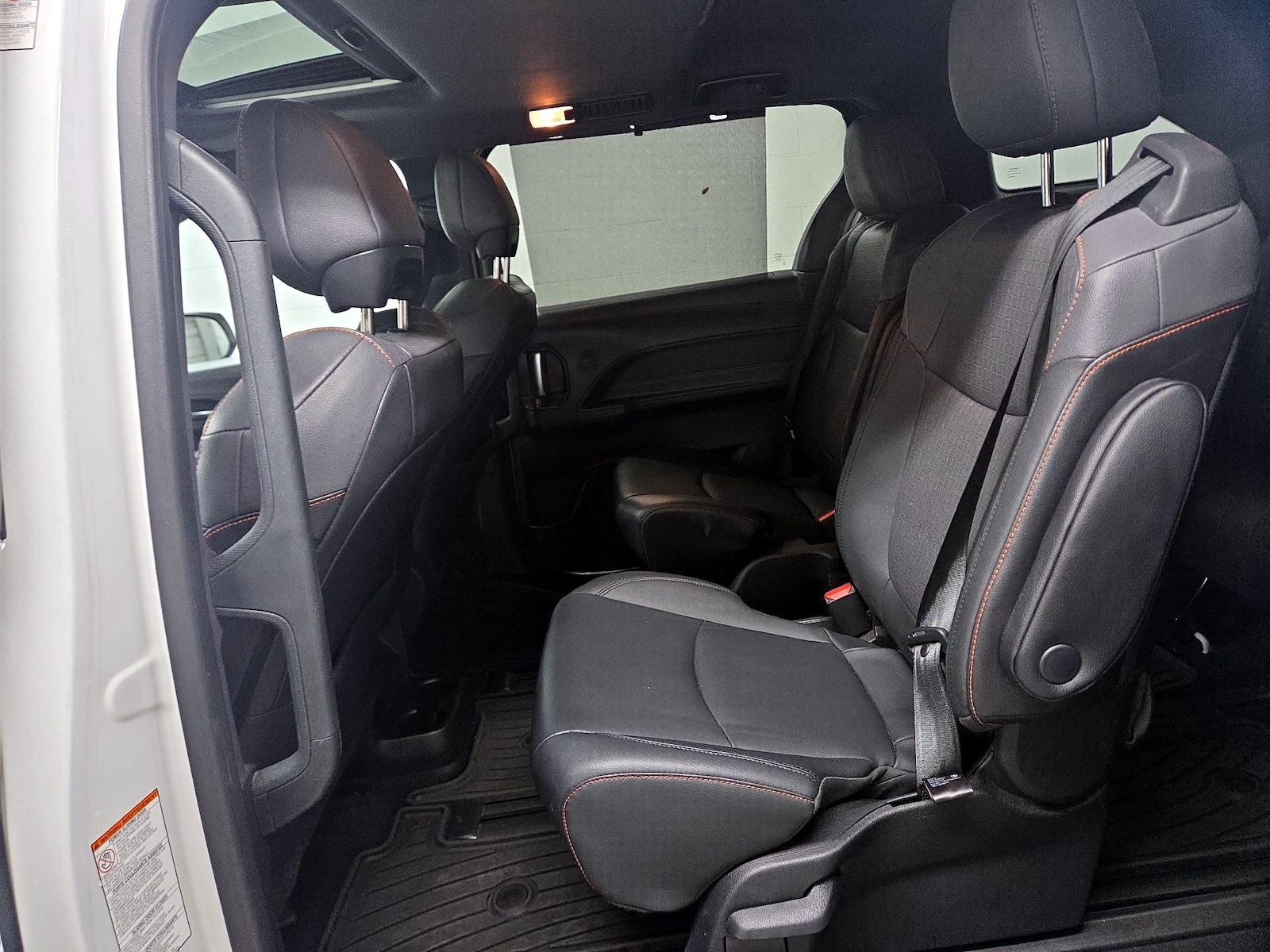 2021 Toyota Sienna XSE - Photo 22