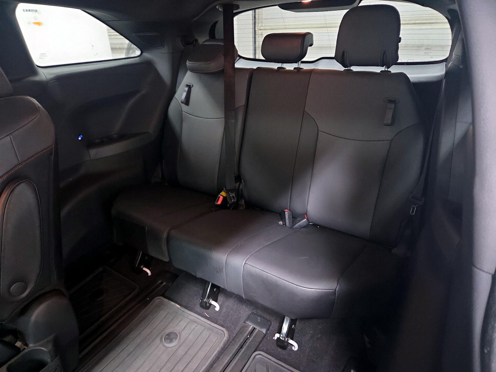 2021 Toyota Sienna XSE - Photo 23