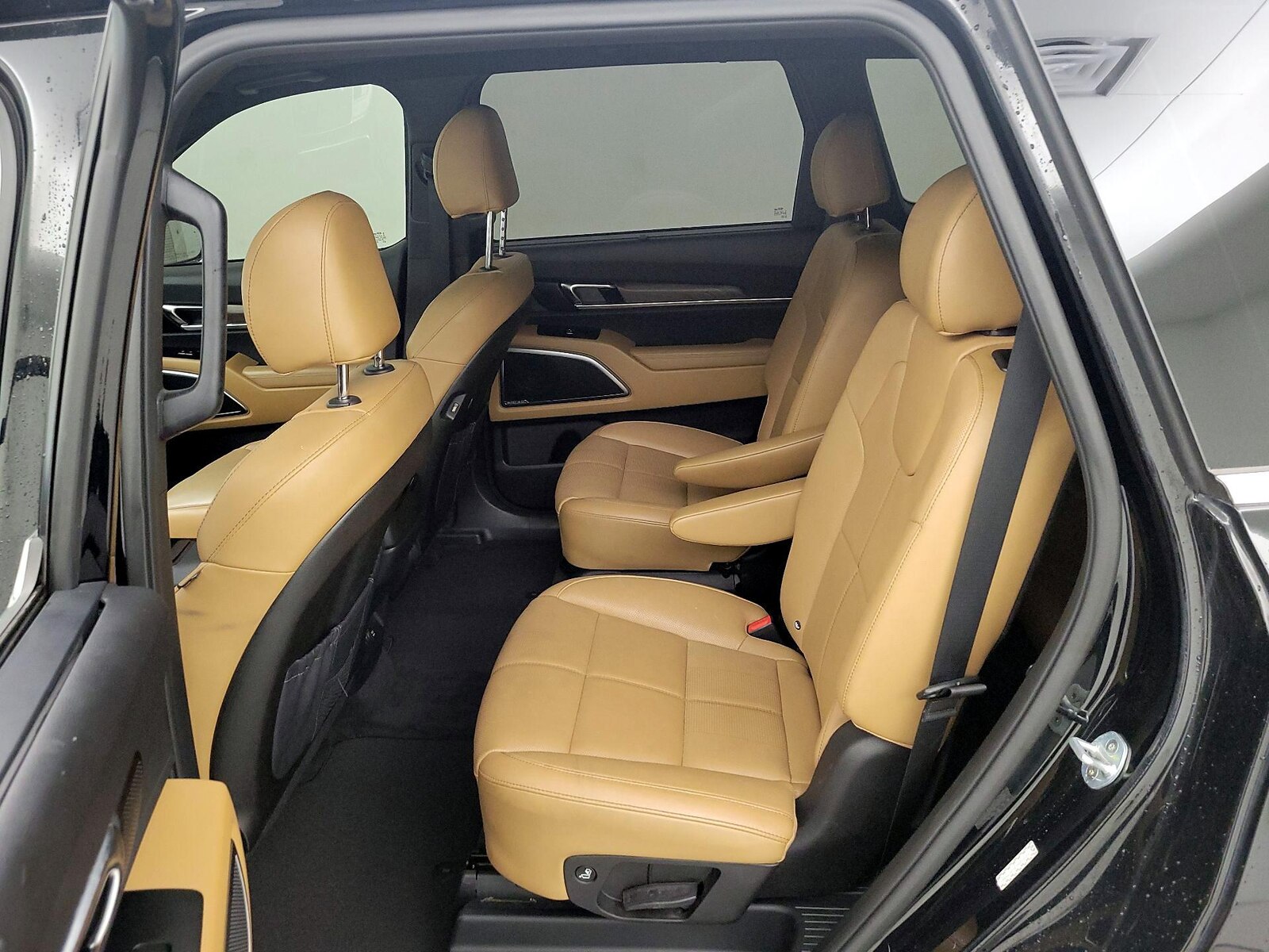 Rear Air Conditioning