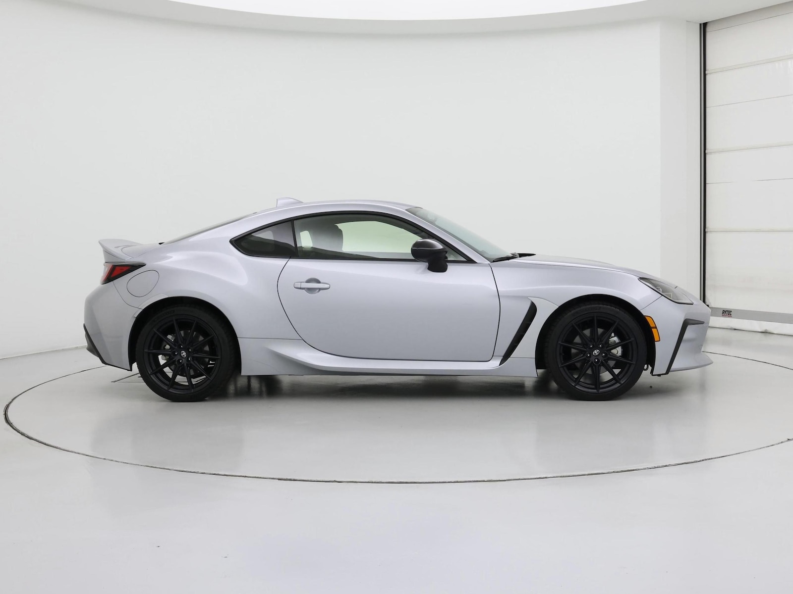 2024 Toyota GR86 Premium - Photo 8