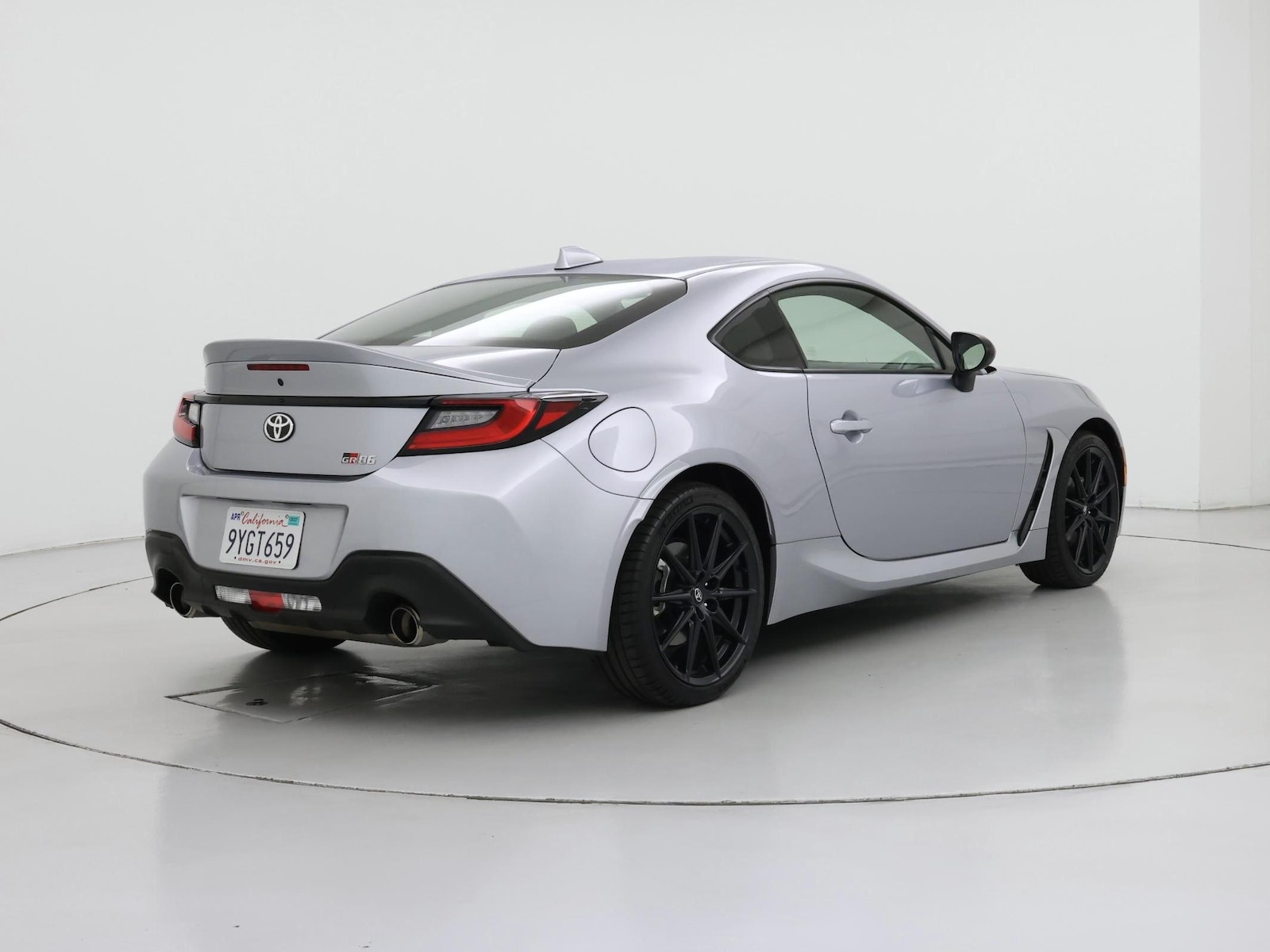 2024 Toyota GR86 Premium - Photo 9