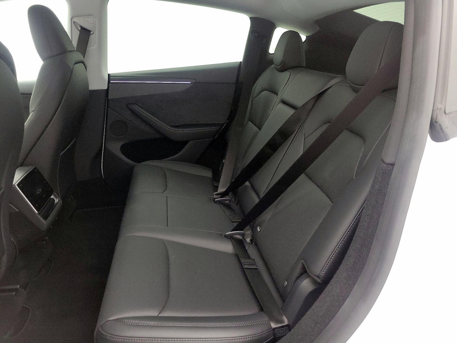 2026 Tesla Model Y Long Range - Photo 21