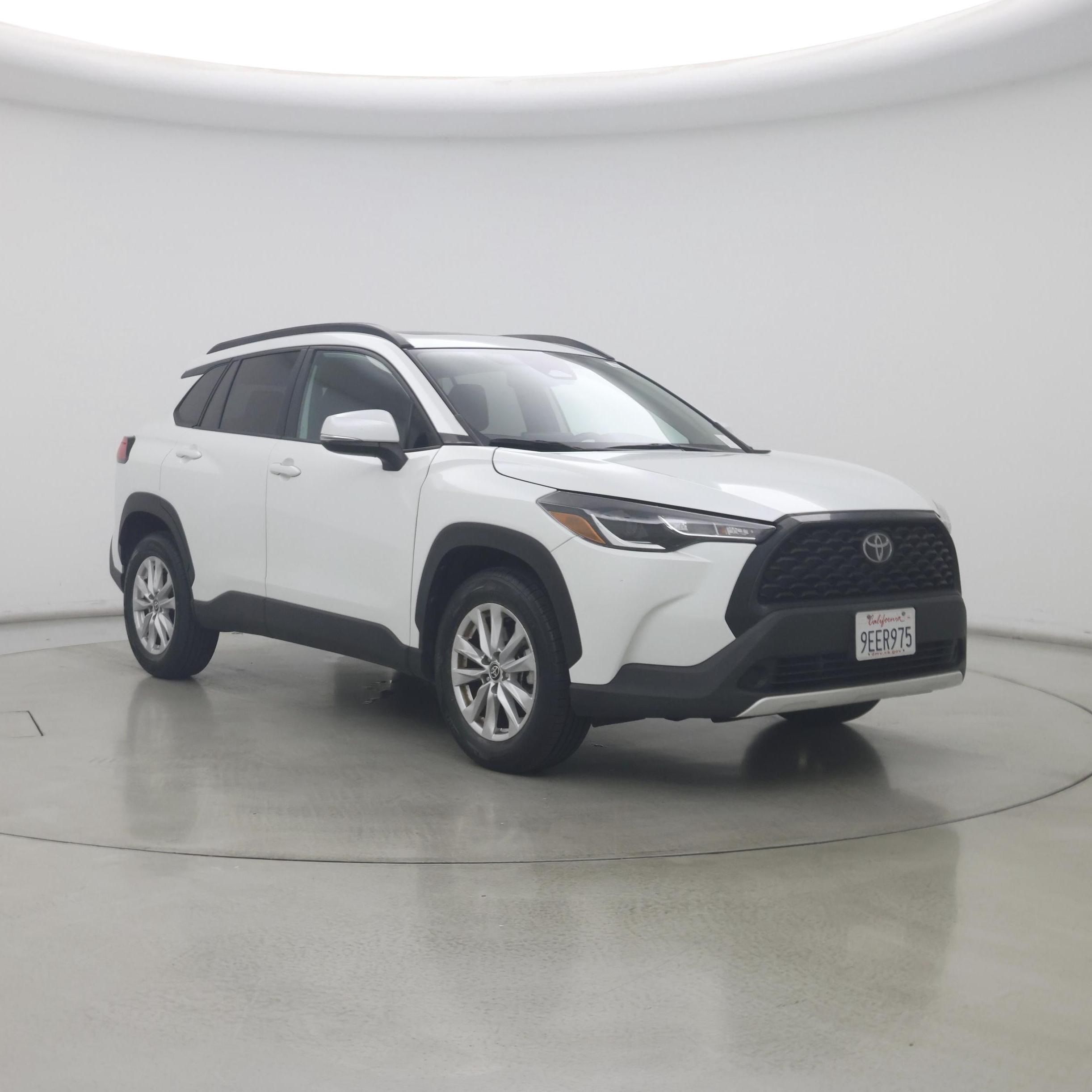 White 2023 Toyota Corolla Cross SUV / Crossover Front-Wheel Drive Automatic