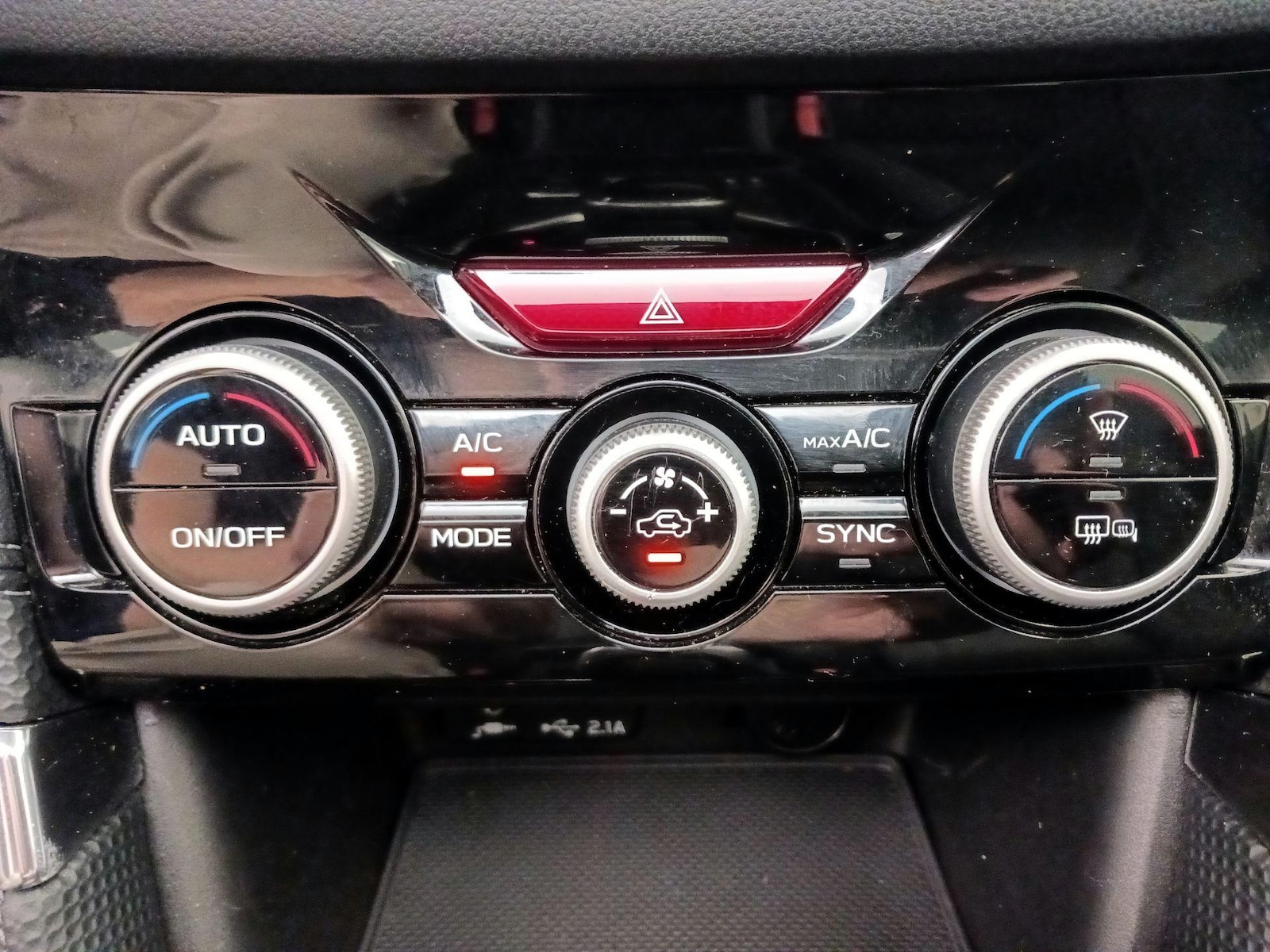 2020 Subaru Forester Touring - Photo 18