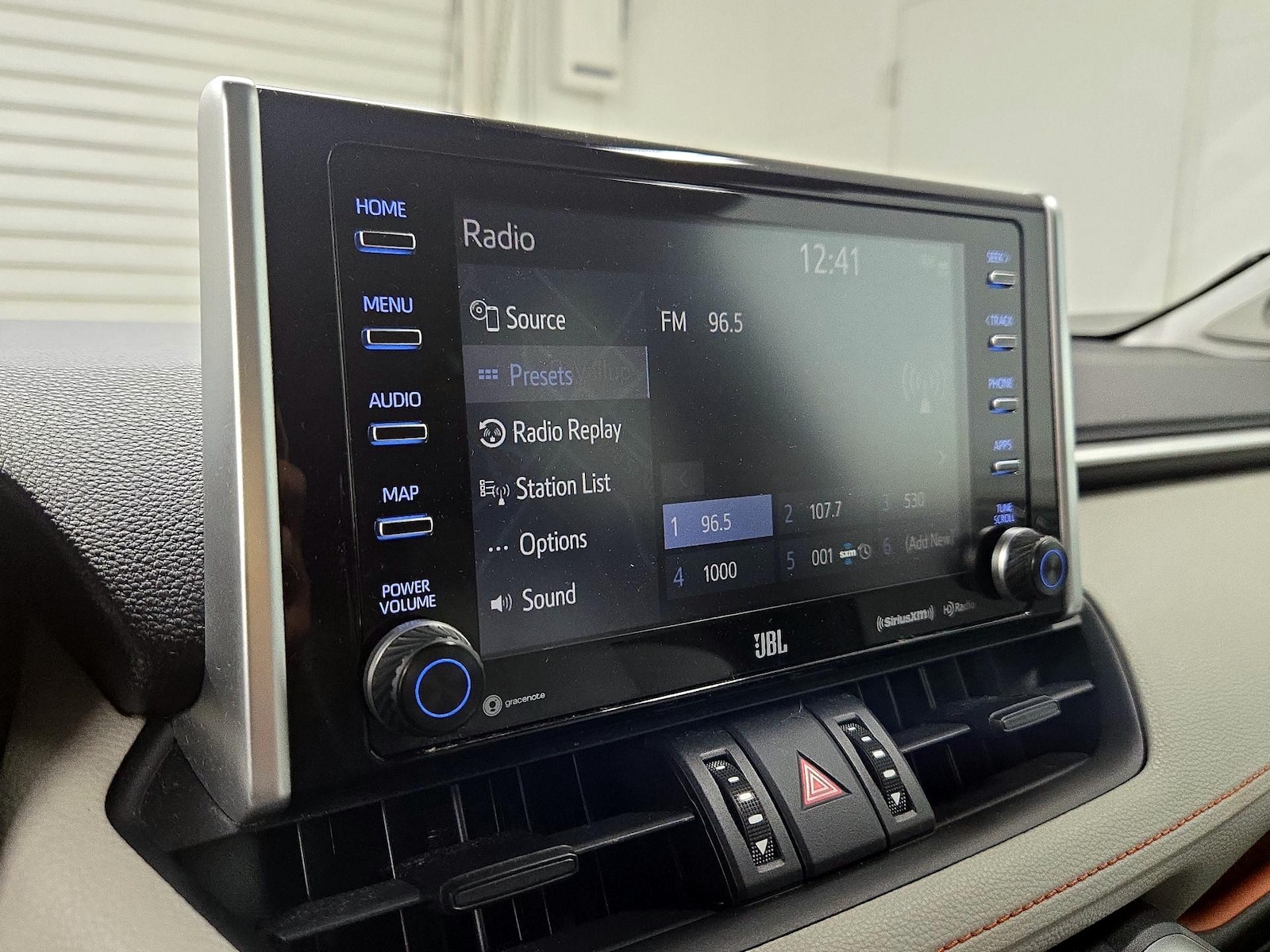 2019 Toyota RAV4 Adventure - Photo 17