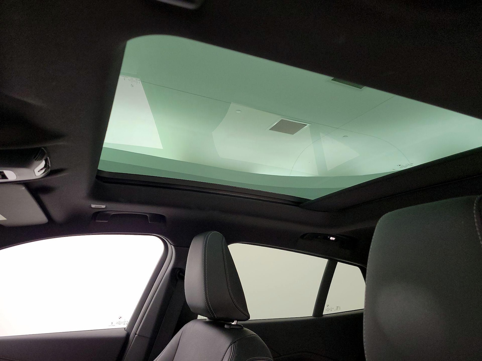 Skylight(s) & Overhead Airbags